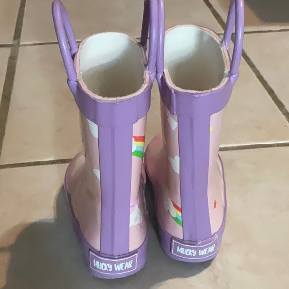 Mucky Wear Pink and Purple Rain Boots - Picture 9 of 10